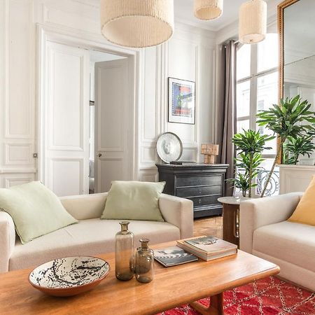 דירות Outstanding Parisian Flat In Heart Of Paris Center מראה חיצוני תמונה