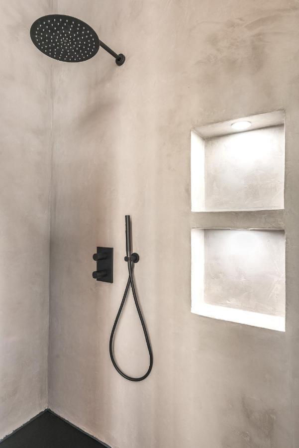 דירות Outstanding Parisian Flat In Heart Of Paris Center מראה חיצוני תמונה