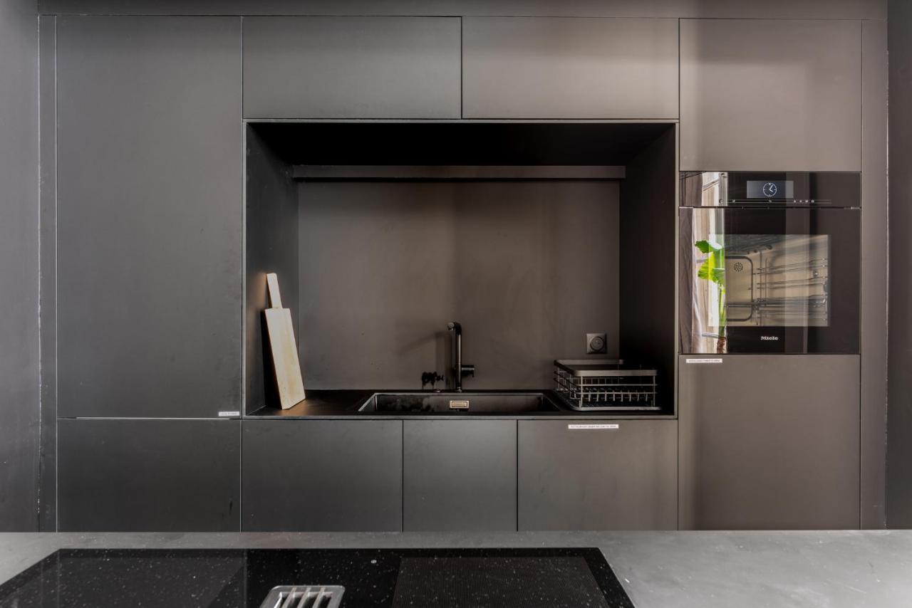 דירות Outstanding Parisian Flat In Heart Of Paris Center מראה חיצוני תמונה