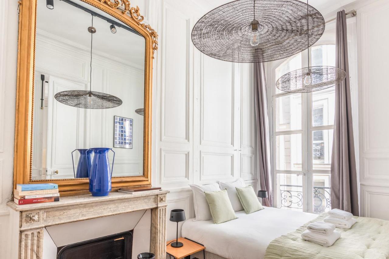 דירות Outstanding Parisian Flat In Heart Of Paris Center מראה חיצוני תמונה