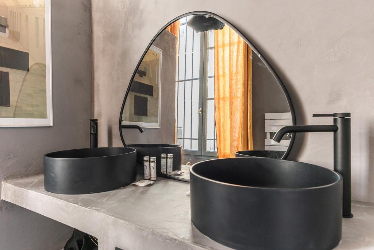דירות Outstanding Parisian Flat In Heart Of Paris Center מראה חיצוני תמונה