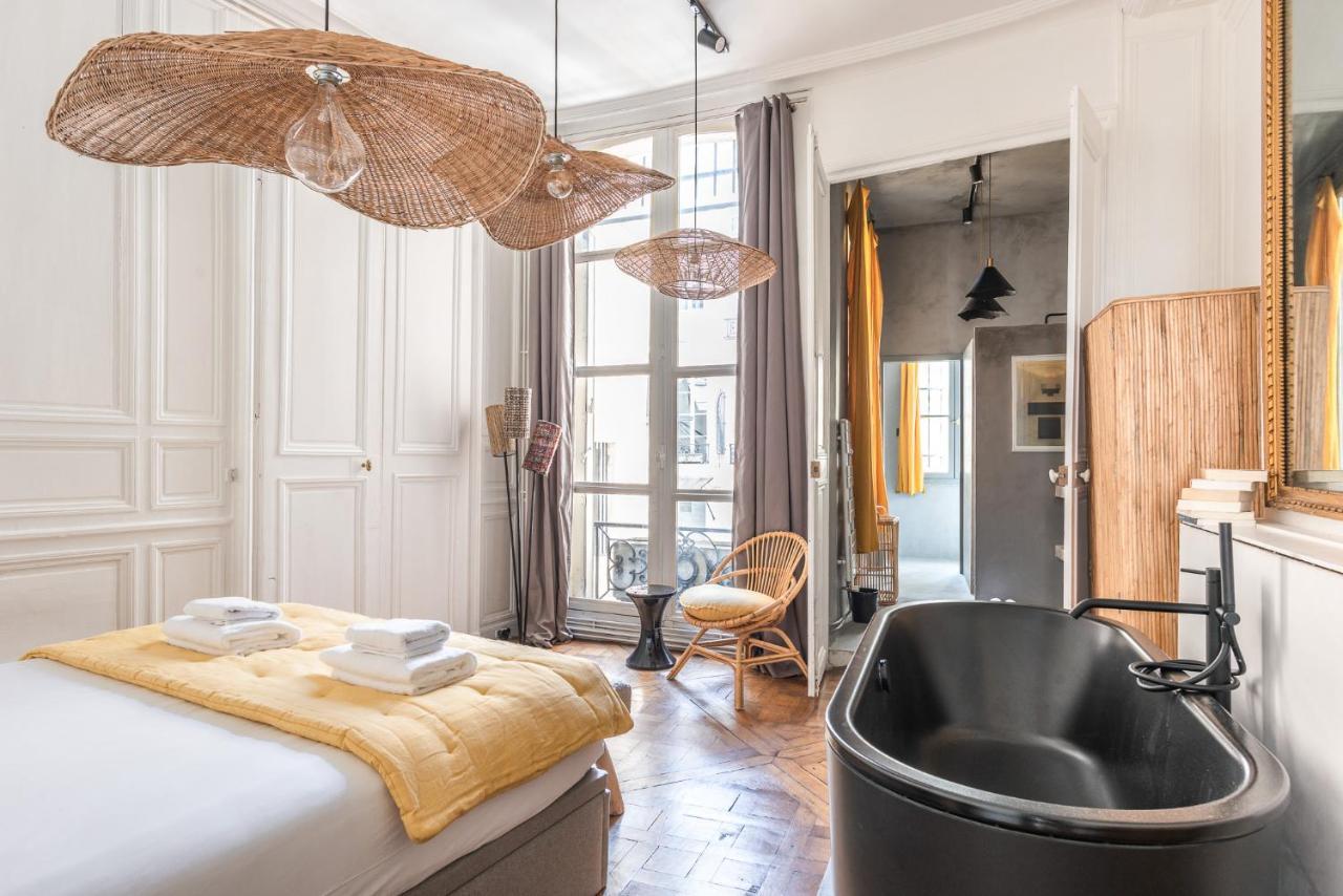 דירות Outstanding Parisian Flat In Heart Of Paris Center מראה חיצוני תמונה