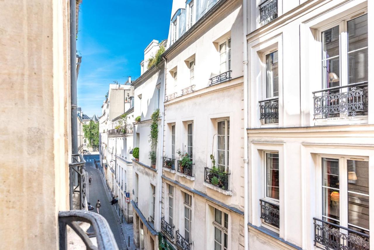 דירות Outstanding Parisian Flat In Heart Of Paris Center מראה חיצוני תמונה